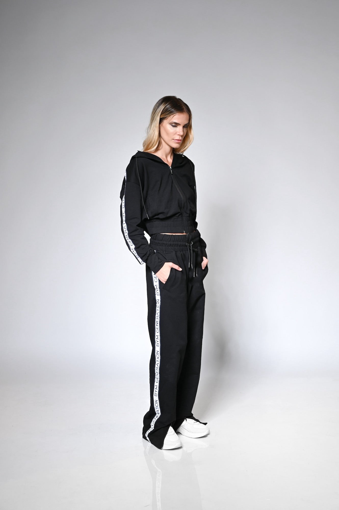 SIGNATURE Tracksuit set